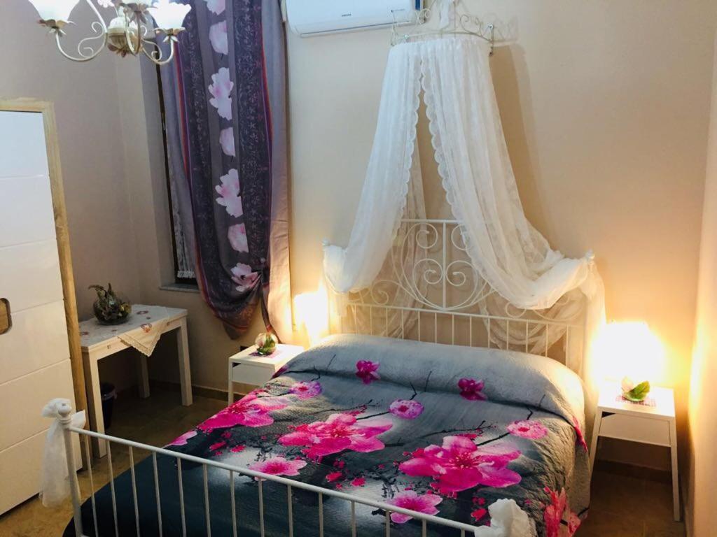 Il Mandarino Bed & Breakfast Decimomannu Eksteriør bilde